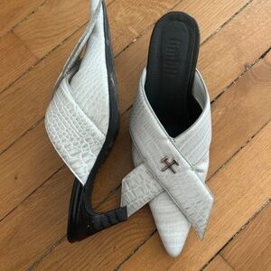 Alligator mules